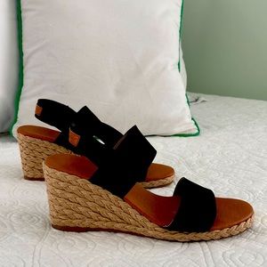 Tommy Bahama Stretch Espadrille Wedges— Black